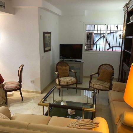 Alojamiento Ronda De Los Tejares Cordoba Ngoại thất bức ảnh